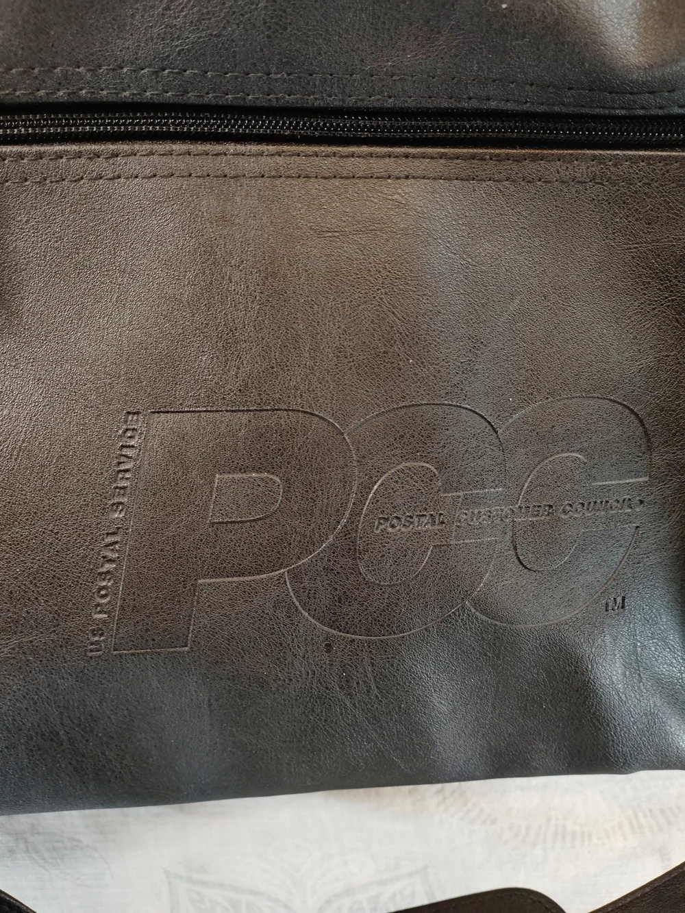 Leeds Black Leather Laptop/Messenger /Briefcase - Professional Men’s Bag